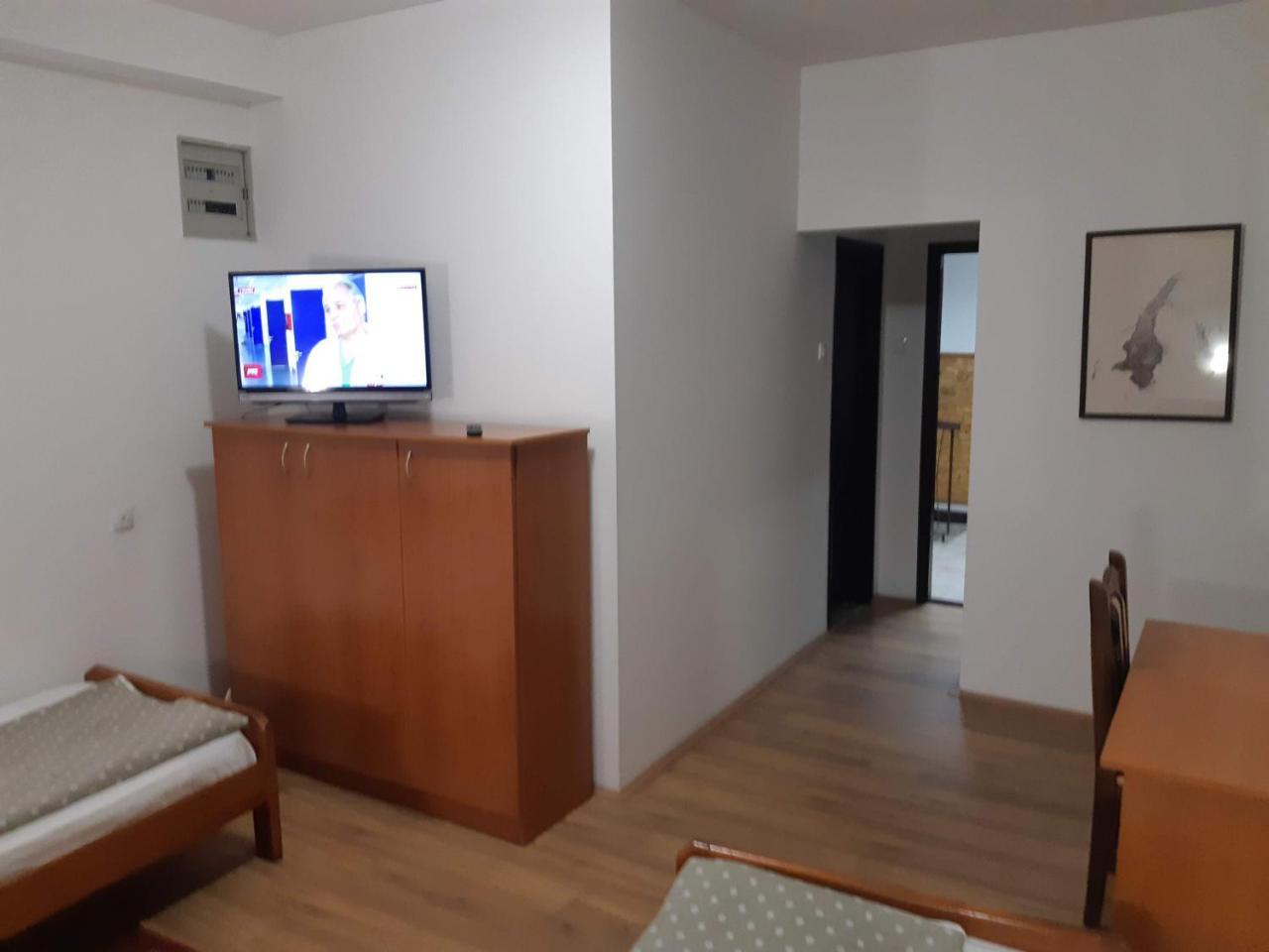 Hotel Duga Novi Sad Exterior foto